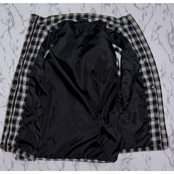 b.Boutique by Evergreen Buffalo Check Puffer Vest Medium - Picture 5 of 7